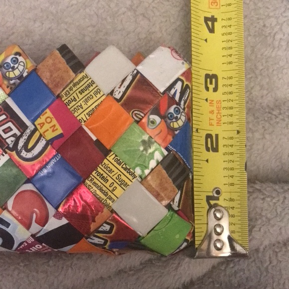 Vintage NAHUI OLLIN Upcycled Woven Wrapper Coin Pouch - Picture 8 of 8